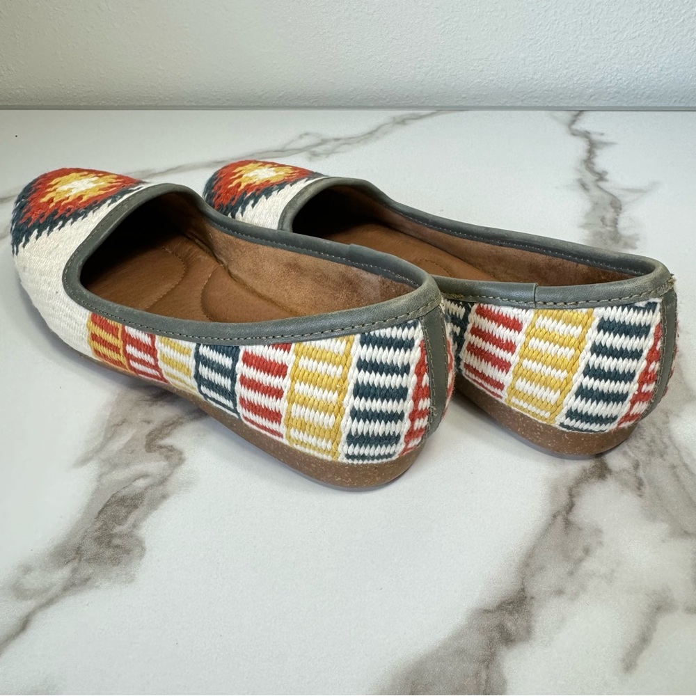 NWOT Born Giselle Woven Cotton Hand Dyed White Vibrant Multicolor Women’s Flats - Picture 9 of 11